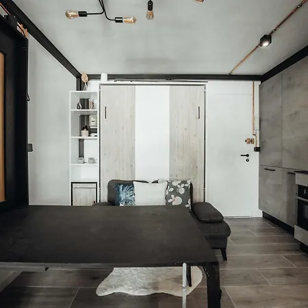 Apartment Sporting Furnished Flat *