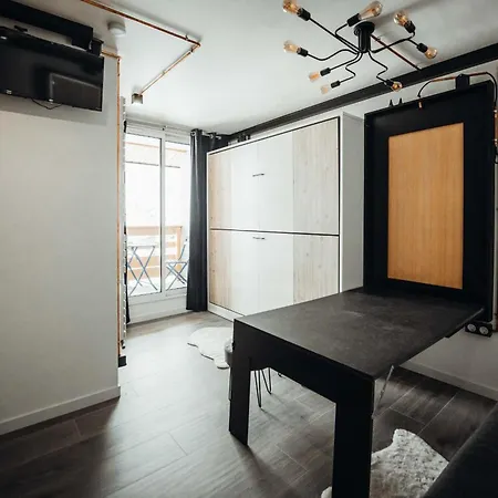Sporting Furnished Flat Apartment *